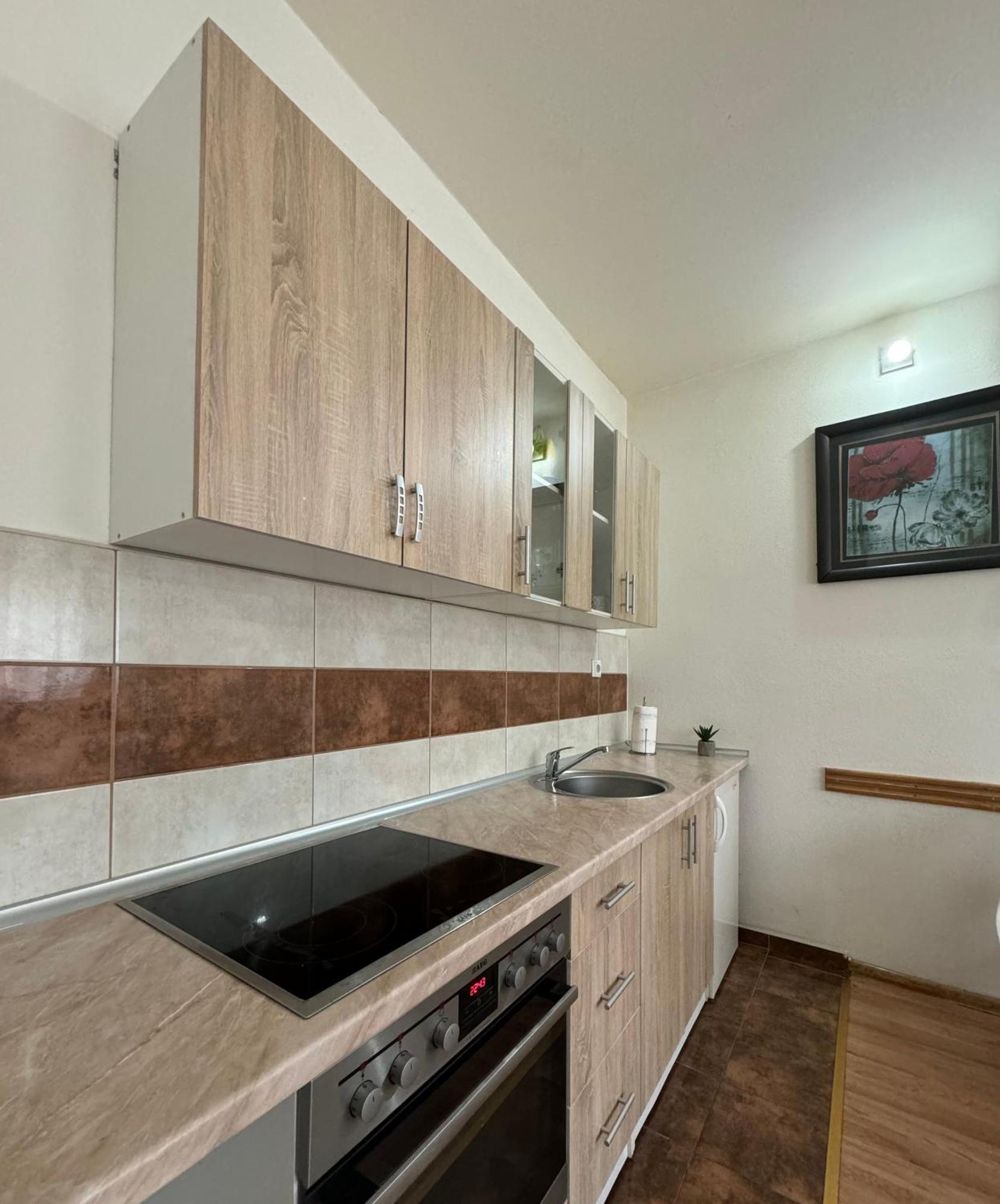 Apartments Station คอนยิค ภายนอก รูปภาพ