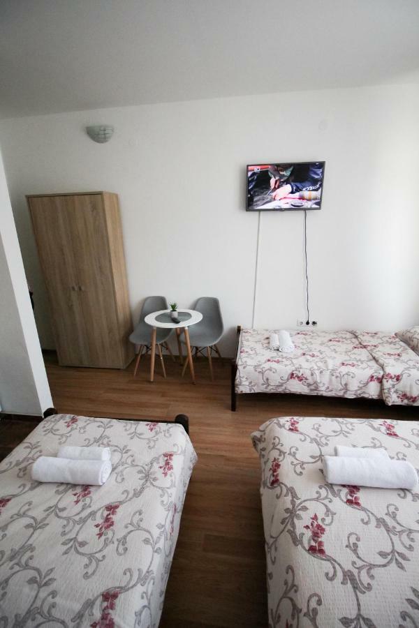 Apartments Station คอนยิค ภายนอก รูปภาพ